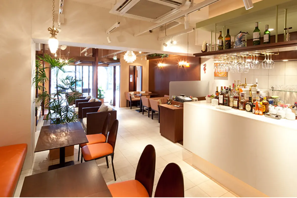 飲食店の内装